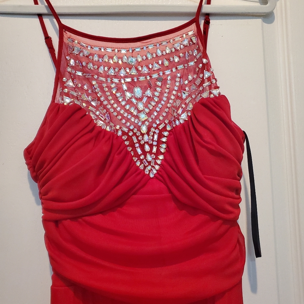 B. Darlin red formal